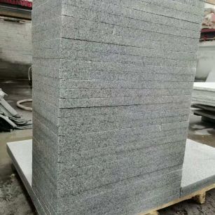 扬州 花岗岩 地铺成品300*600，尺寸标准、厚薄均匀