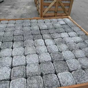 扬州 园林景观滚石