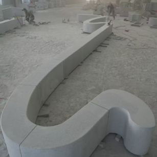 扬州 花岗岩整石坐凳拼装