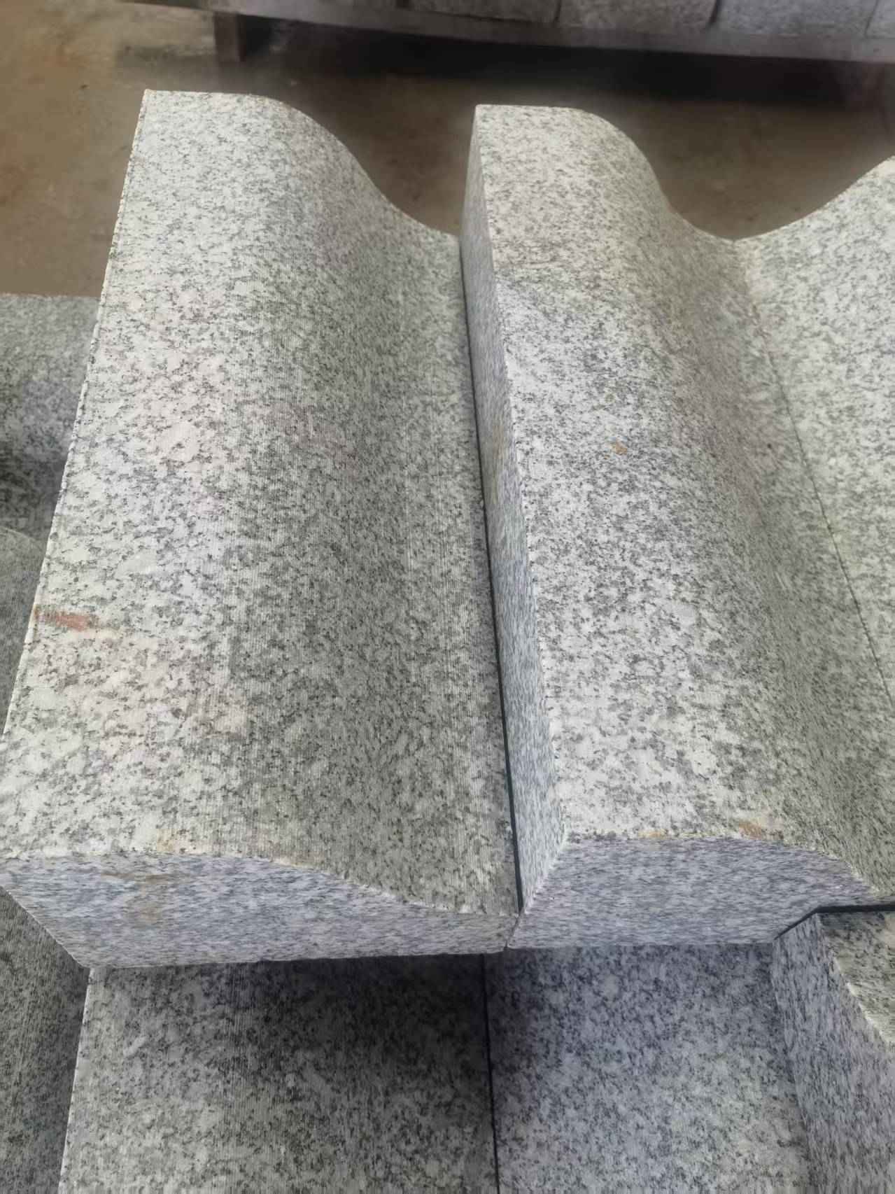 扬州芙蓉白S型拉丝面路沿石